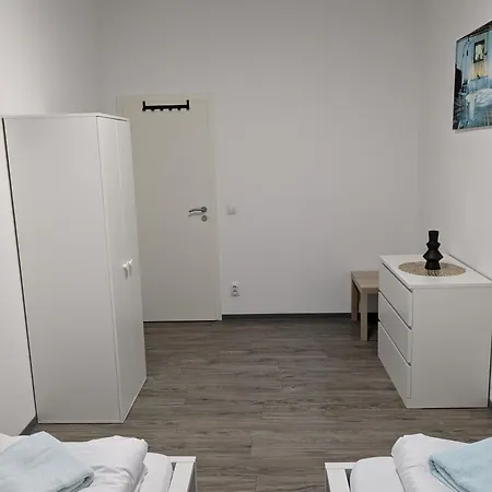 Gewerbewohnung Fuer Monteure Und Geschaeftsreisende * إتسهويه