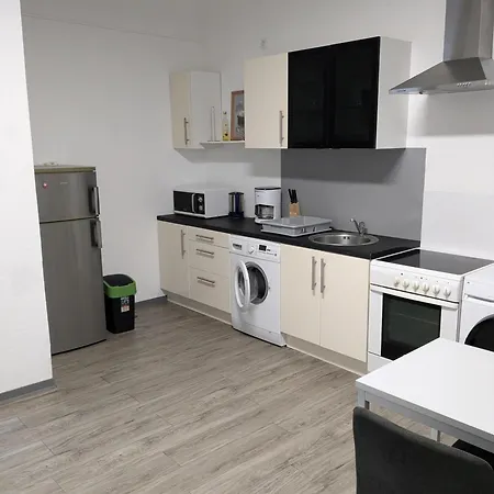 Gewerbewohnung Fuer Monteure Und Geschaeftsreisende شقة إتسهويه