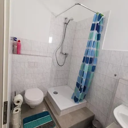 Gewerbewohnung Fuer Monteure Und Geschaeftsreisende